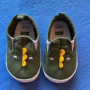 9-12m boy’s dino canvas shoes